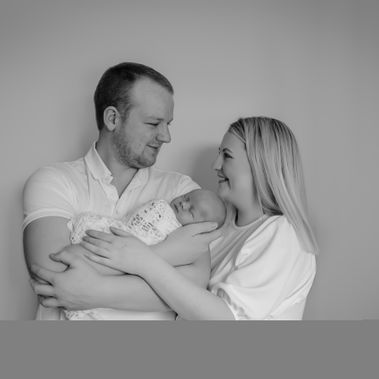 Tracey Russell Photography Falkirk Natural Newborn Family Photographer